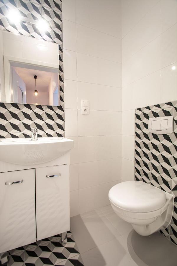 Lawendowy Zaulek Apartment Debina  Екстериор снимка