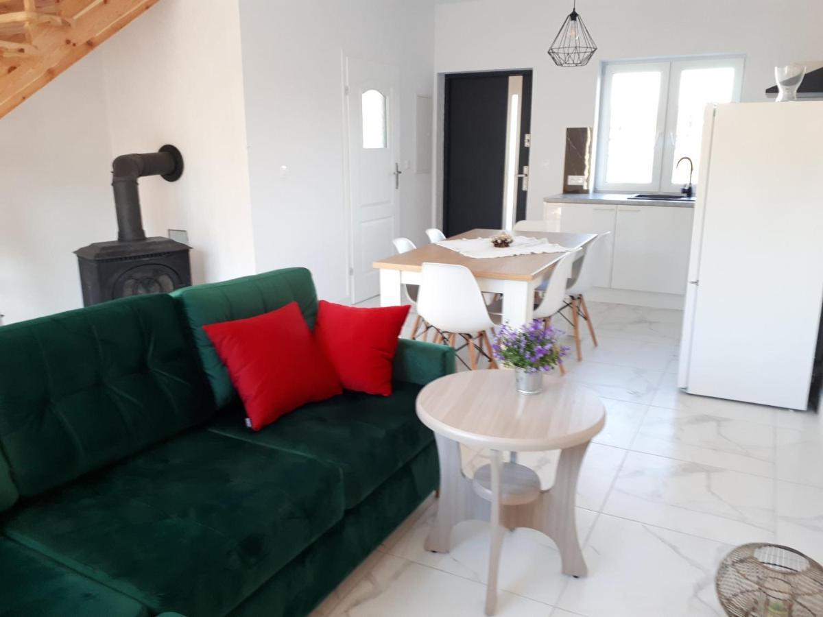 Lawendowy Zaulek Apartment Debina  Екстериор снимка