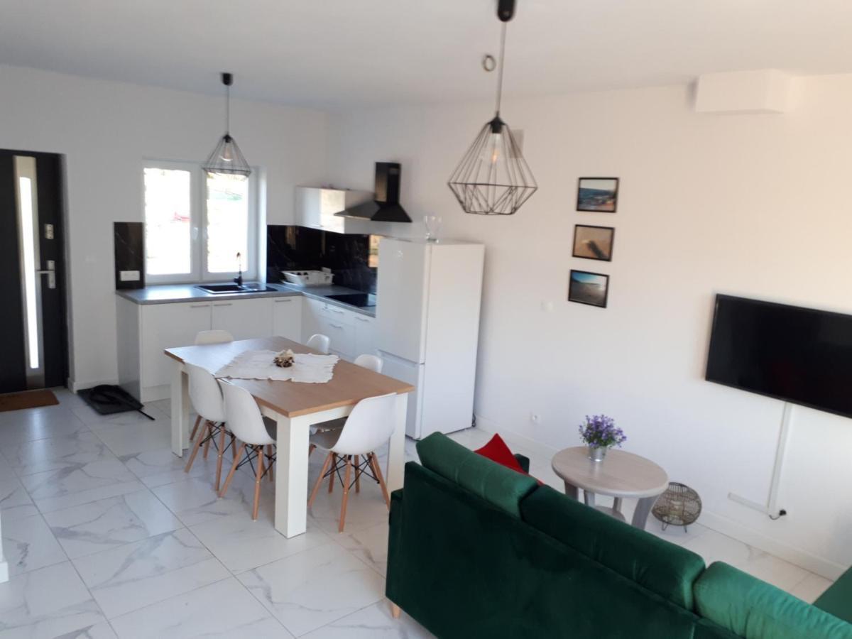 Lawendowy Zaulek Apartment Debina  Екстериор снимка