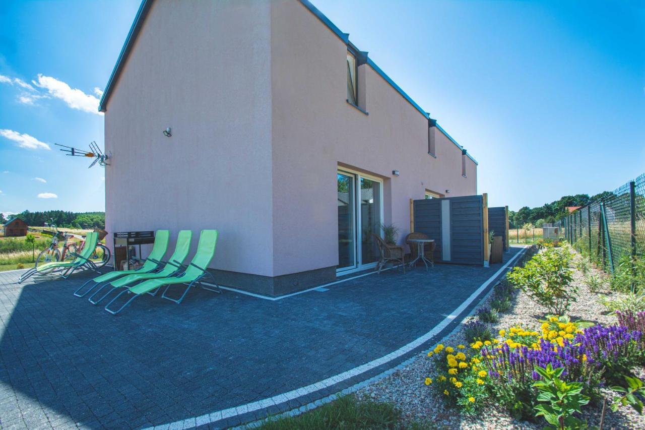 Lawendowy Zaulek Apartment Debina  Екстериор снимка